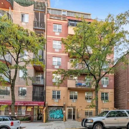 Buy this 3 bed condo on 81-11 45th Avenue in New York, NY 11373