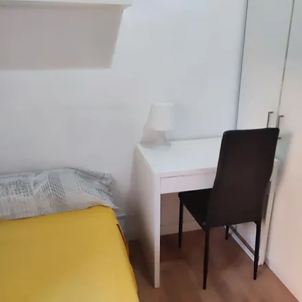 Rent this 9 bed apartment on Carrer dels Morabos in 5-7, 08001 Barcelona