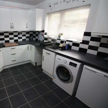 Rent this 3 bed house on 99 Gerard Avenue in Coventry, CV4 8FY