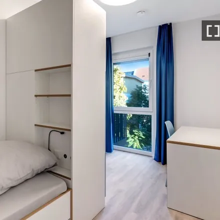 Rent this 5 bed room on Rathenaustraße 26 in 12459 Berlin, Germany