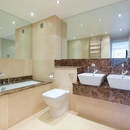 Rent this 2 bed apartment on unnamed road in London, SW1W 9QG