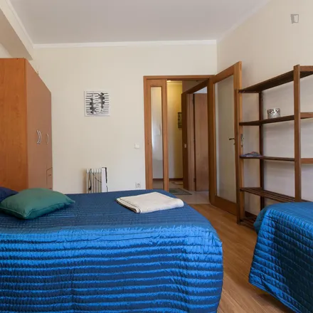 Image 4 - Travessa da Carvalhosa, 4050-109 Porto, Portugal - Apartment for rent