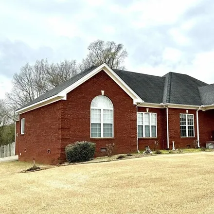 Image 3 - 313 Kingston Drive, Florence, AL 35617, USA - House for sale