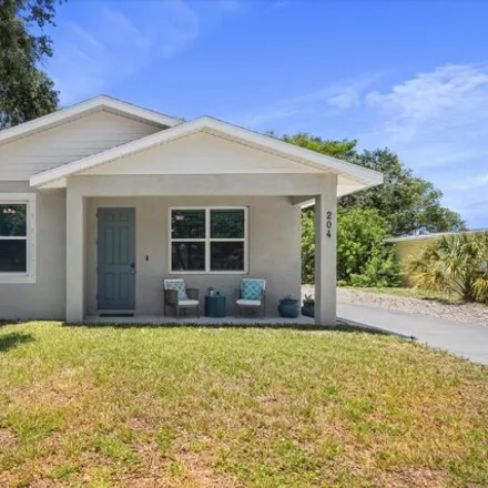 Buy this 3 bed house on 220 Lantana Lane in Melbourne, FL 32901