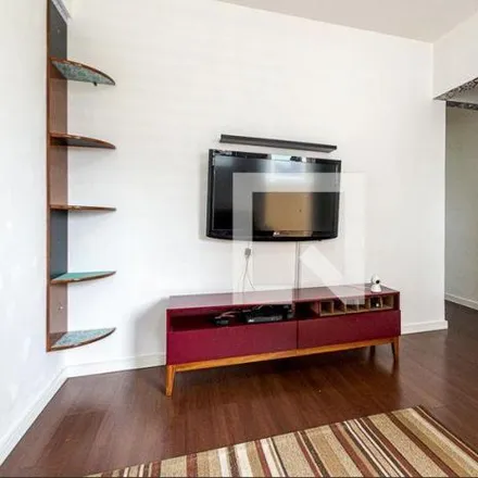 Rent this 2 bed apartment on Edifício Maria Francisco in Rua Caio Prado 75, Higienópolis