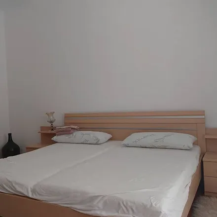 Rent this 2 bed apartment on 51221 Općina Kostrena