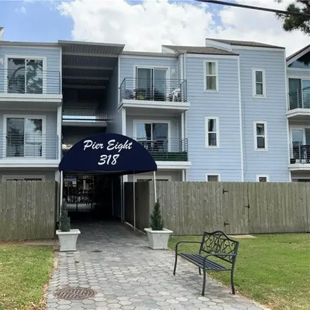 Buy this 2 bed condo on 318 Lake Marina Ave Apt 219 in New Orleans, Louisiana