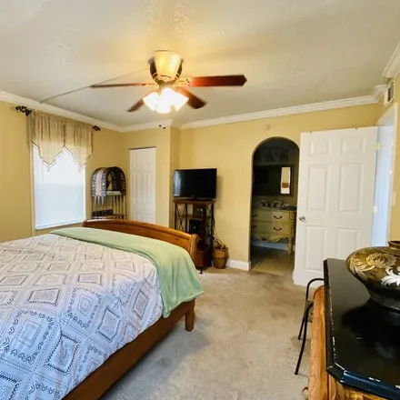 Rent this 2 bed condo on Jacksonville