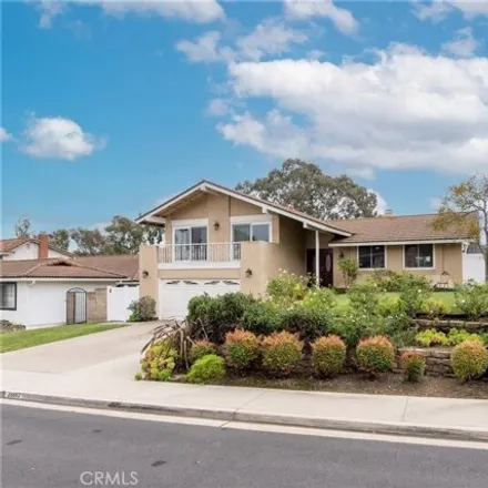 Buy this 3 bed house on 25662 Santo Drive in Mission Viejo, CA 92691