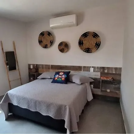 Rent this 2 bed house on Itaipu in Belford Roxo, Região Metropolitana do Rio de Janeiro