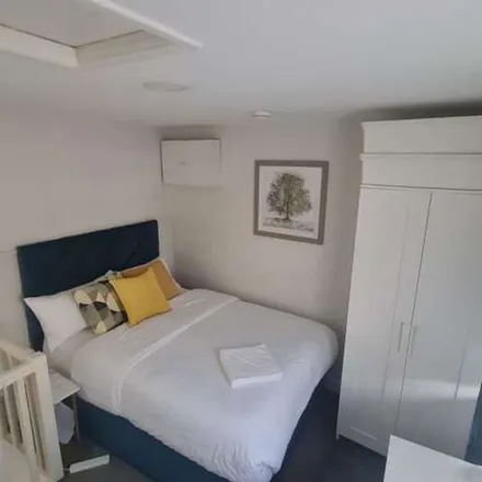 Rent this 1 bed apartment on 44 Doris Street in Dublin, D04 T970