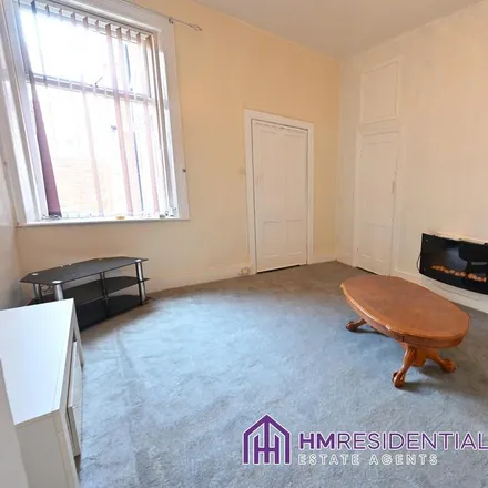 Image 2 - 31, 32 Gainsborough Grove, Newcastle upon Tyne, NE4 5PH, United Kingdom - Apartment for rent