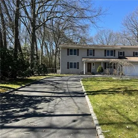 Buy this 5 bed house on 6 Fair Oaks Lane in Smithtown Pines, Smithtown