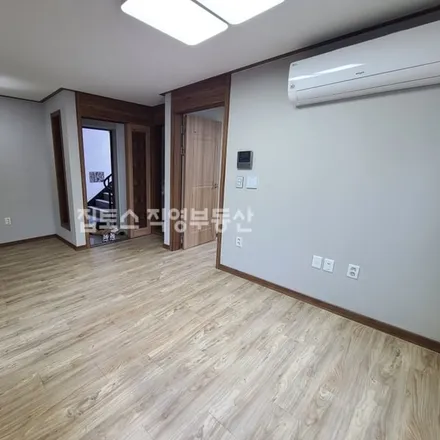 Image 2 - 서울특별시 서초구 방배동 463-20 - Apartment for rent