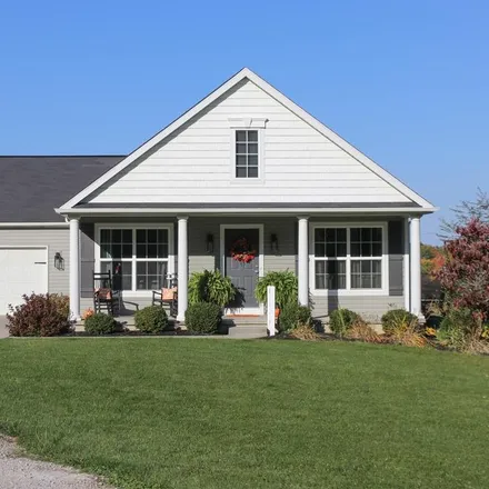 Buy this 3 bed house on 1427 Burnison Road in Springfield Township, OH 44903