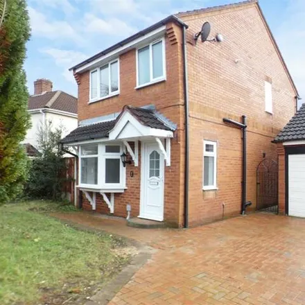 Buy this 3 bed house on Wokingham Grove in Knowsley, L36 5YX