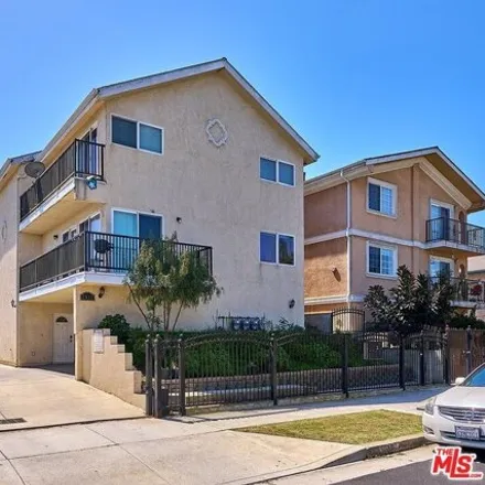 Buy this 12 bed house on 1616 West 207th Street in Los Angeles, CA 90501