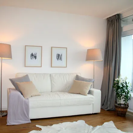 Rent this 1 bed apartment on Julius-Brecht-Straße 7 in 22609 Hamburg, Germany