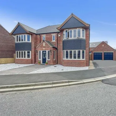 Buy this 5 bed house on 30 Jenkins Avenue in Retford, DN22 6HA