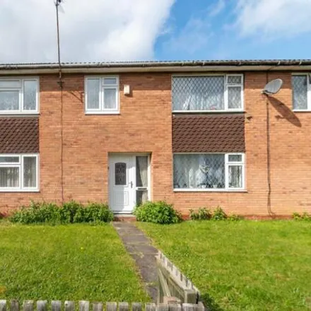 Buy this 3 bed townhouse on Gibbs Road in Redditch, B98 8JE