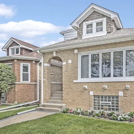 Image 1 - 4843 North Moody Avenue, Chicago, IL 60630, USA - House for sale