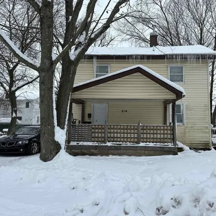 Buy this 3 bed house on 244 South Pine Street in Mount Pleasant, MI 48858