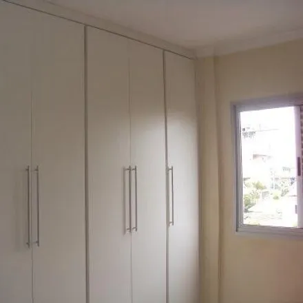 Buy this 3 bed apartment on Rua Antonia Bizarro in Jardim das Flòres, Osasco - SP