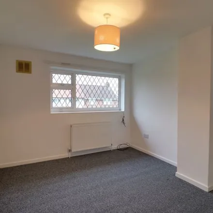 Rent this 2 bed apartment on Station Road in Hessle, HU13 0BD