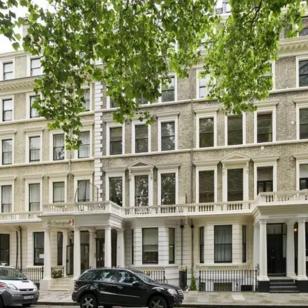 Image 3 - 9 Ashburn Gardens, London, SW7 4DP, United Kingdom - Apartment for rent