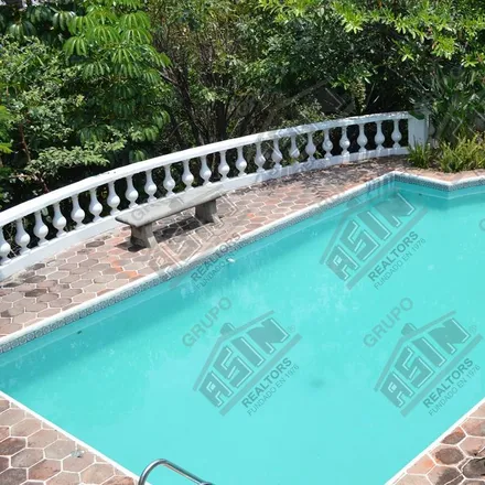 Buy this studio apartment on Calle Tingüindín in 62050 Cuernavaca, MOR