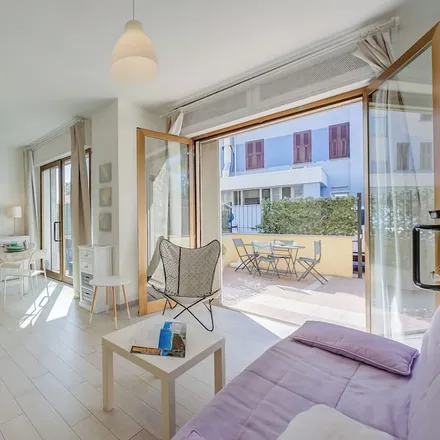 Rent this 1 bed apartment on Poiolo in Autostrada dei Fiori, 18016 Pairola IM