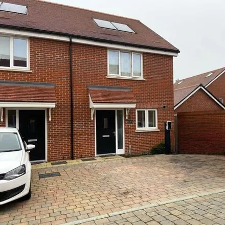 Buy this 2 bed duplex on 43 Keens Lane in Worplesdon, GU3 3HS