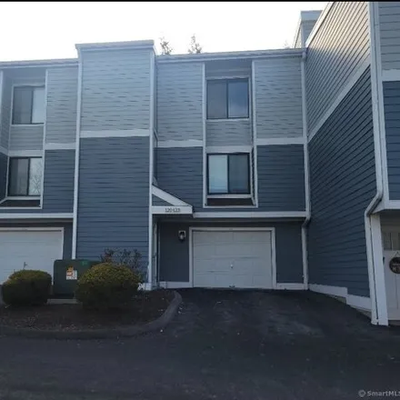 Buy this 1 bed condo on 122 Olcott Way Unit 122 in Ridgefield, Connecticut
