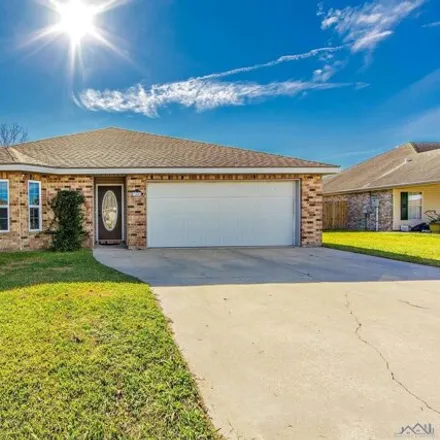 Buy this 3 bed house on 350 L Kirth Drive in Woodlawn, Houma