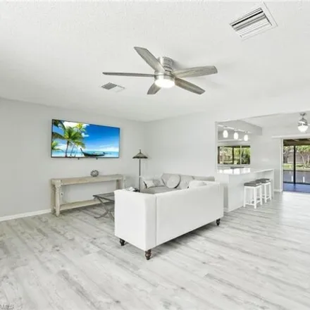 Image 4 - 3699 Southeast 18th Avenue, Cape Coral, FL 33904, USA - House for sale