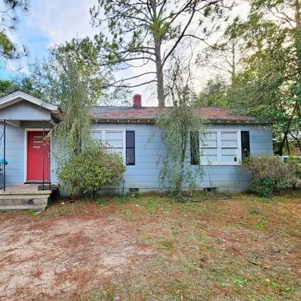 Buy this 2 bed house on 1136 Avalon Avenue in Albany, GA 31707