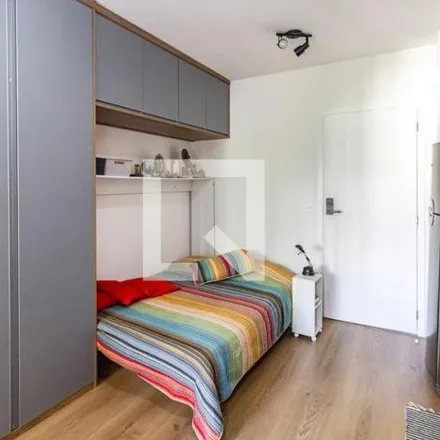 Buy this 1 bed apartment on Rua Vergueiro 3652 in Jardim Vila Mariana, São Paulo - SP