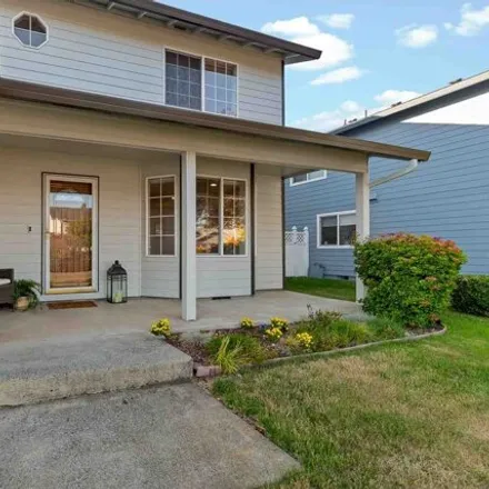 Image 3 - 16508 NE 12th St, Vancouver, Washington, 98684 - House for sale