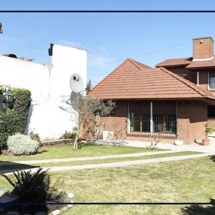 Buy this 4 bed house on San Martín 6999 in San Cayetano, 7600 Mar del Plata