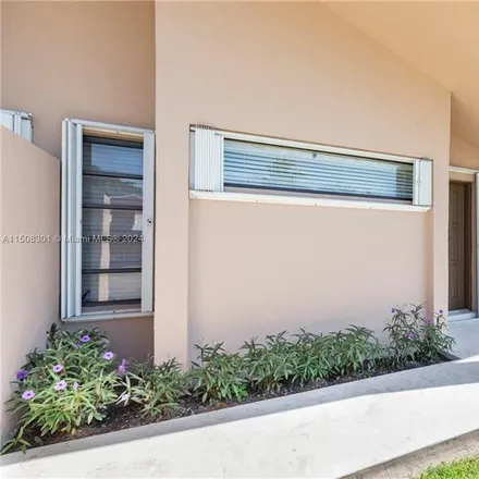 Rent this 3 bed townhouse on 2733 Southwest 31st Place in South Bay Estates, Miami