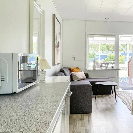 Rent this studio apartment on Nexø in Søndre Hammer, 3730 Nexø