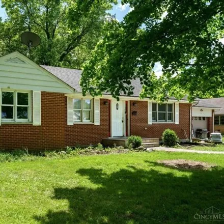 Buy this 5 bed house on 309 Summit Street in Lebanon, OH 45036