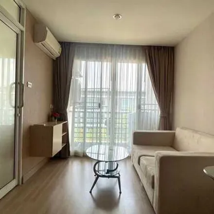 Buy this 1 bed condo on The Wing in ซอยไปรวยมารวย, Chiang Mai
