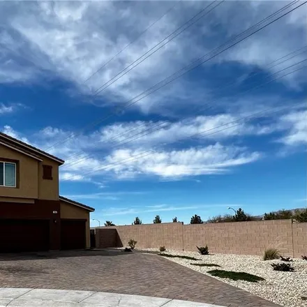 Image 1 - Warm Winds Street, North Las Vegas, NV 89085, USA - House for sale