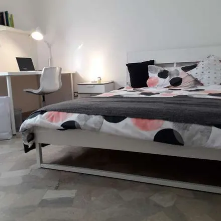 Rent this 3 bed apartment on Via Gaetano Zancon 8 in 36100 Vicenza VI, Italy