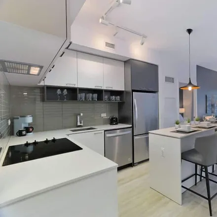 Rent this 2 bed apartment on Toronto in ON M5G 0B9, Canada