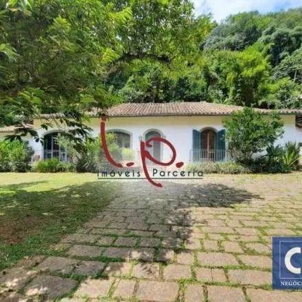 Buy this 4 bed house on unnamed road in Mosela, Petrópolis - RJ