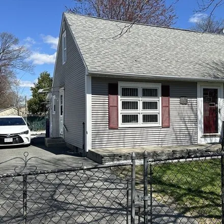 Buy this 3 bed house on 160 Oklahoma Street in Springfield, MA 01104