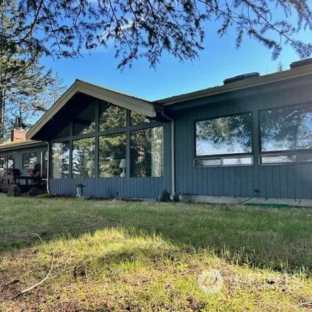 Buy this 3 bed house on 96 Fawn Run Place in Island County, WA 98239