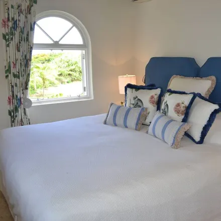 Rent this 2 bed apartment on Holetown in Saint James, Barbados